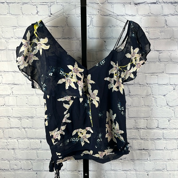 PAIGE Blouse - Picture 2 of 5